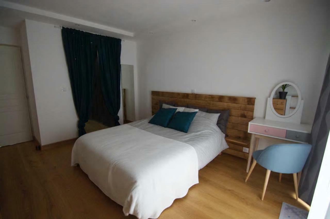 Apartamento Ti Laouen Karaez Carhaix-Plouguer Exterior foto